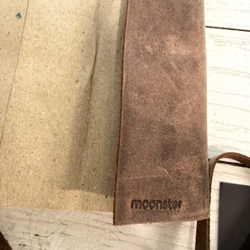 Moonster Leather Journal Unisex 5x7 Brown Heart‎ Embossed Refillable Notebook